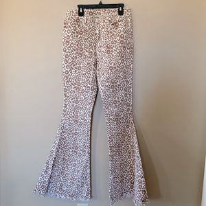 Flared Jeans Bell Bottom Denim Pants / Denim Flares - Size Medium Leopard Print
